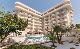 Hotel Salou Beach by Pierre & Vacances